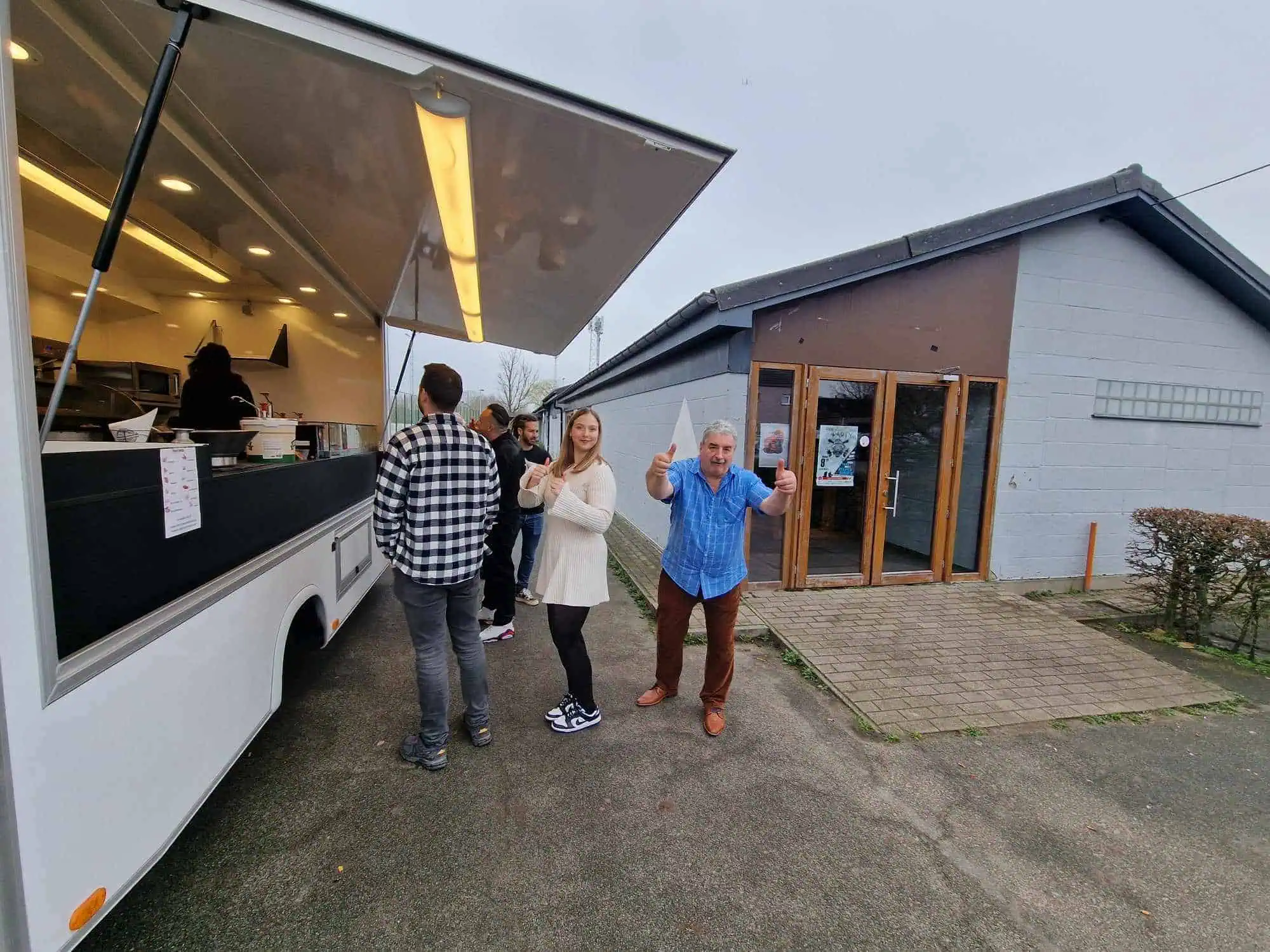 mobiele frituur verjaardag puurs 